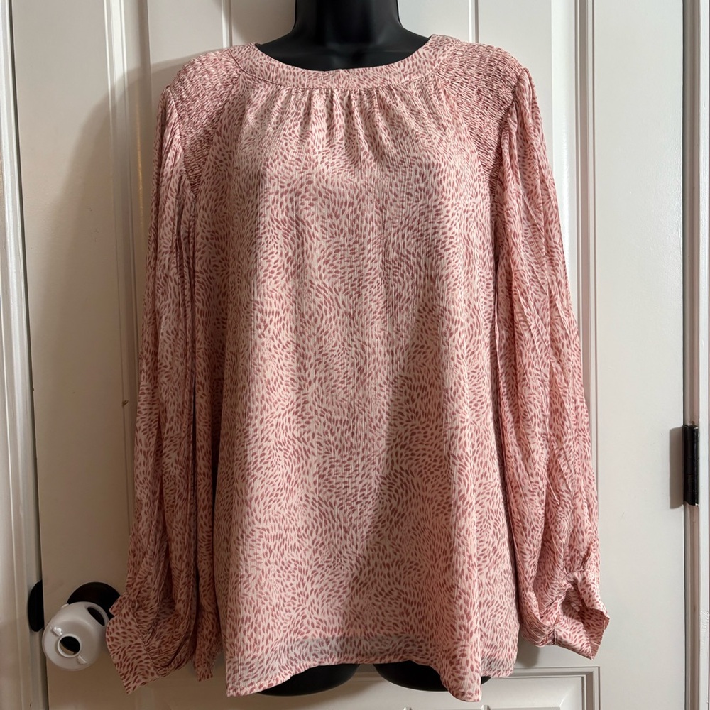 Vince Camuto Blush Pink Patterned Long-Sleeve Blouse